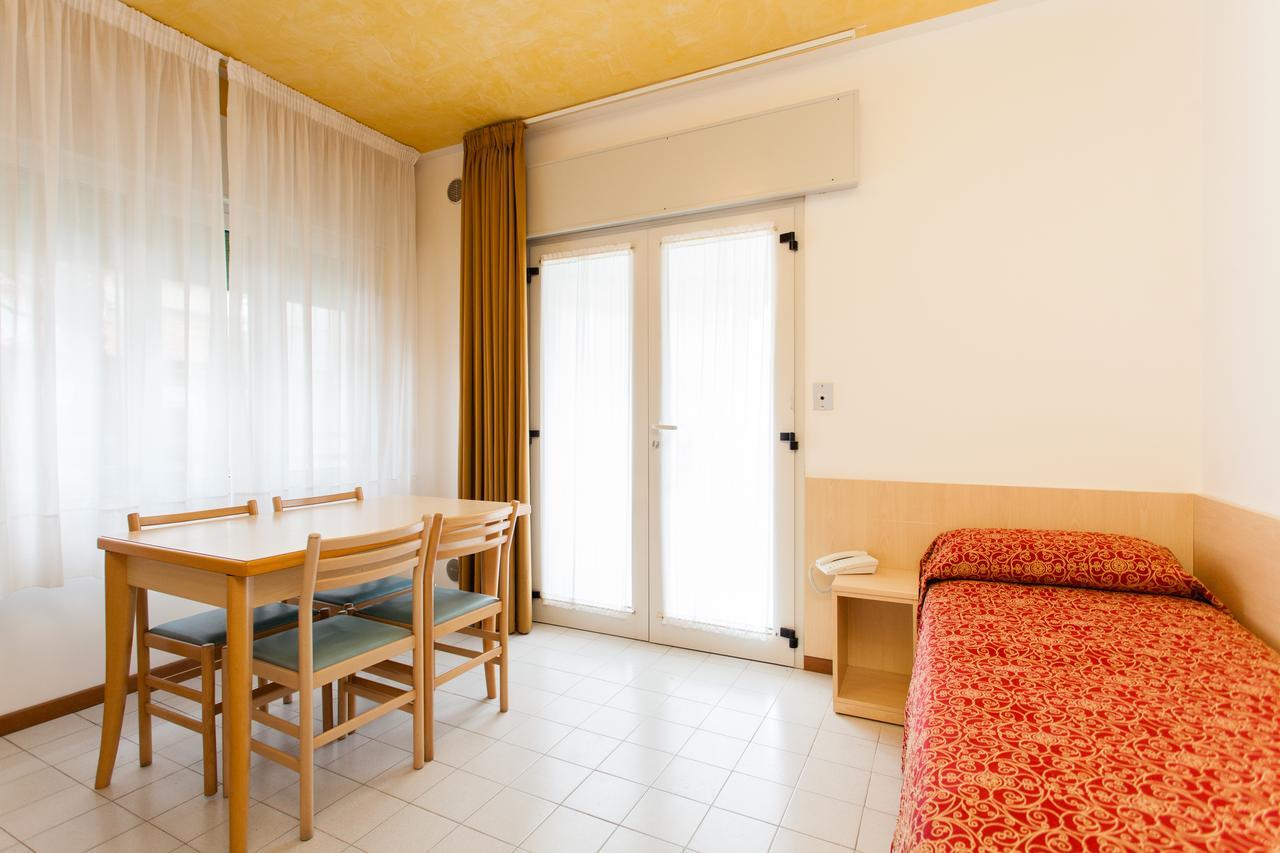 Residence Marina Лидо ди Йезоло Екстериор снимка